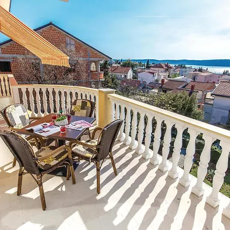 1 Bedroom Gorgeous In سيلتسي