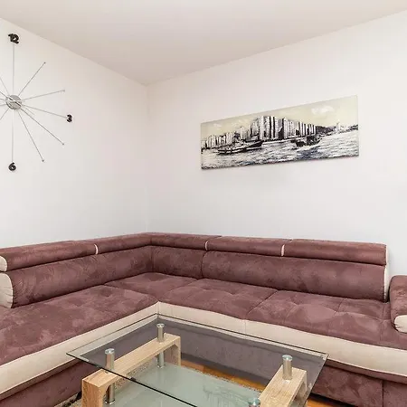 Apartment 1 Bedroom Gorgeous Apartment In Selce *