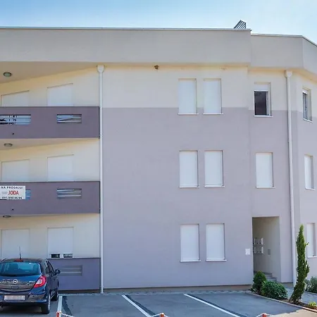 Appartamento 1 Bedroom Gorgeous In